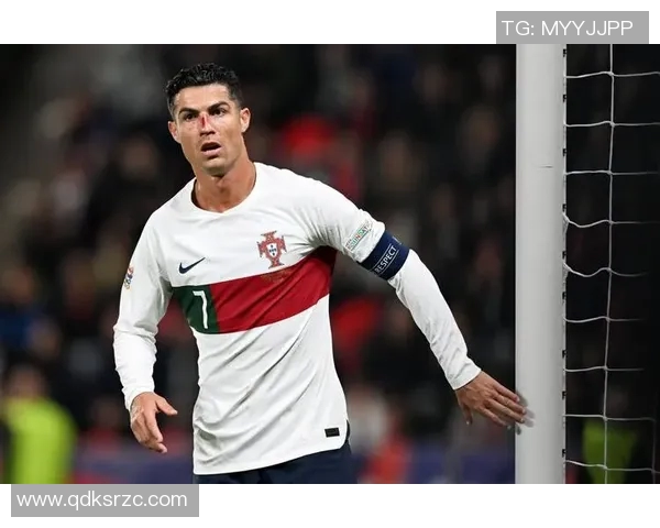 C罗暗示退役倒计时引发热议 球迷纷纷表示不舍与期待