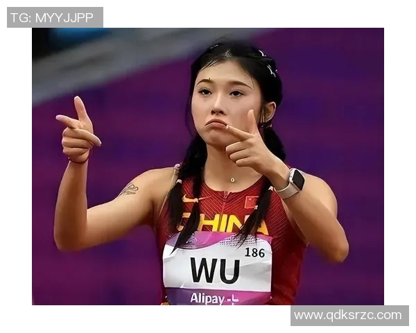 体育明星如何在高强度训练与个人生活之间找到平衡点揭秘