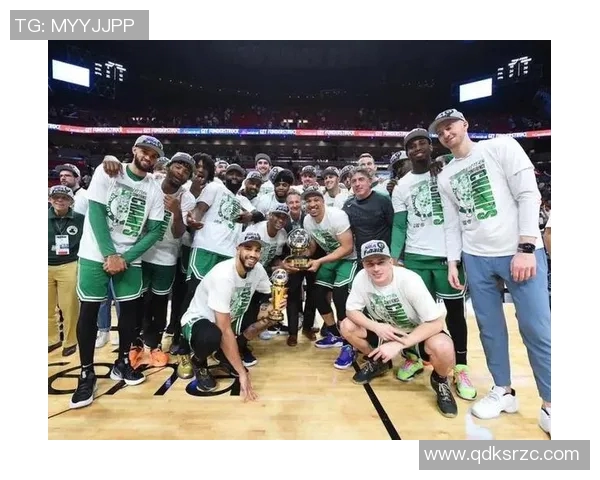 昔日豪门凯尔特人陷入低谷状态下滑未来发展方向何去何从