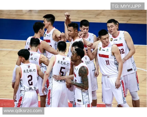 CBA球队战术调整对比赛胜负的关键影响与实际效果分析 CBA球队战术调整对比赛胜负的关键影响与实际效果分析