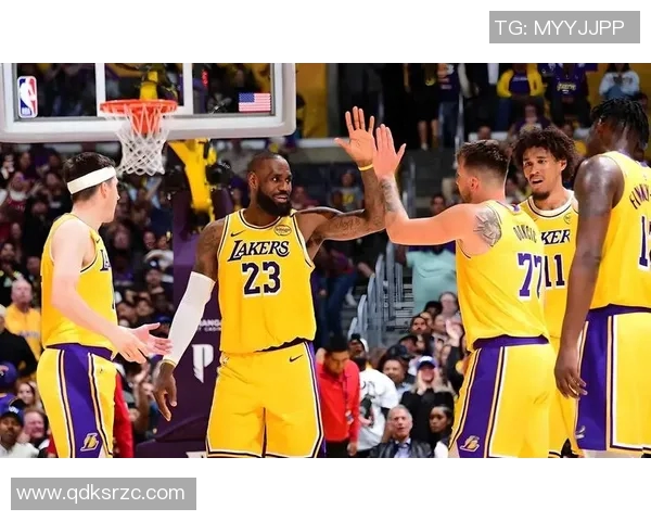 NBA交易新闻：湖人迎来重磅内线新援