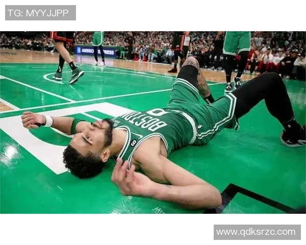 季后赛评分揭晓 球员表现是高光时刻还是低迷状态 季后赛评分揭晓 球员表现是高光时刻还是低迷状态