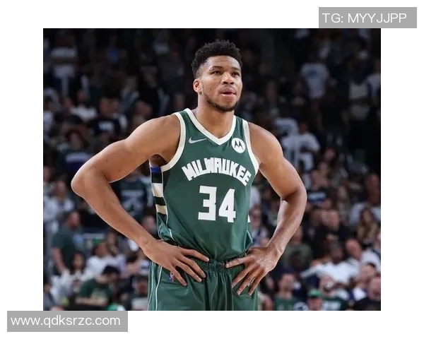 字母哥赛场爆发冲突裁判如何应对并维持比赛秩序